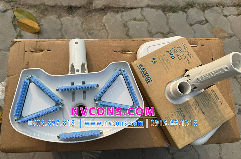 Bàn hút hồ bơi Waterco có bàn chải 31354 Bàn hút hồ bơi Waterco có bàn chải 31354