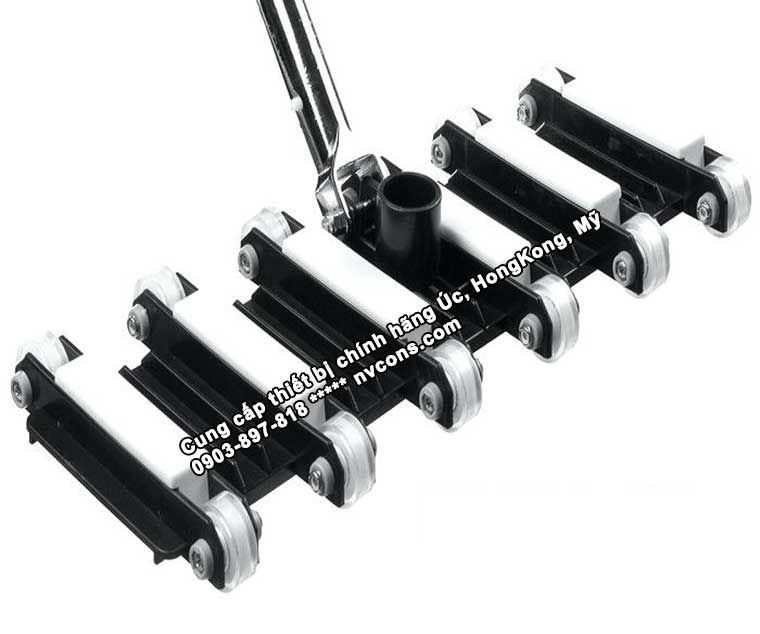 Bàn hút đáy bể bơi 12 bánh xe