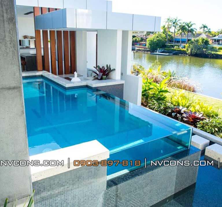 Bể bơi kính biệt thự tại TPHCM Bể bơi kính biệt thự tại TPHCM