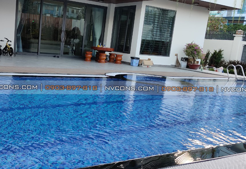 Bể jacuzzi được thiết kế đẹp và thiết bị massage Úc Bể jacuzzi được thiết kế đẹp và thiết bị massage Úc
