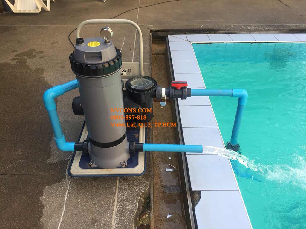 Xe đẩy lọc nước hồ bơi dễ dàng sử dụng trong việc làm sạch hút cặn đáy hồ Xe đẩy lọc nước hồ bơi dễ dàng sử dụng trong việc làm sạch hút cặn đáy hồ