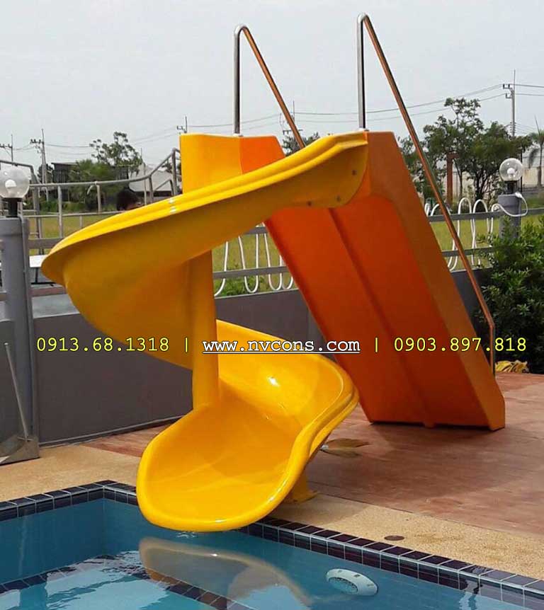 Cầu trượt bể bơi gia đình Cầu trượt bể bơi gia đình
