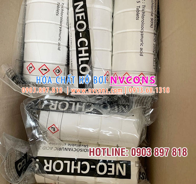 Clo dạng viên dùng để diệt rêu hồ bơi Nhật Bản Clo dạng viên dùng để diệt rêu hồ bơi Nhật Bản