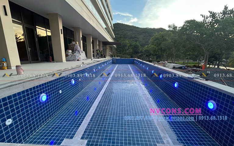 Đèn led hồ bơi cao cấp BL260 lắp đặt cho dự án nghỉ dưỡng Đèn led hồ bơi cao cấp BL260 lắp đặt cho dự án nghỉ dưỡng