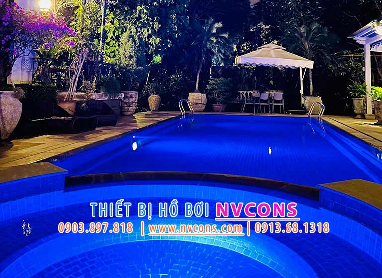 Đèn led hồ bơi sáng xanh 35W nổi bật Đèn led hồ bơi sáng xanh 35W nổi bật