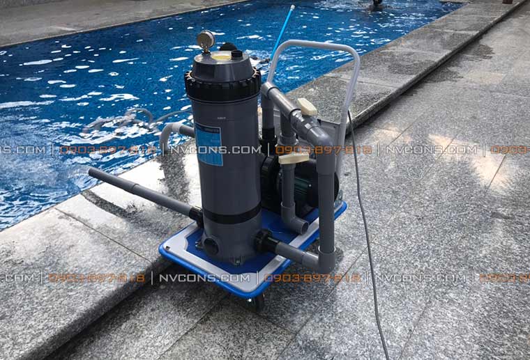 Máy hút cặn hồ bơi di động sử dụng cột lọc giấy Máy hút cặn hồ bơi di động sử dụng cột lọc giấy