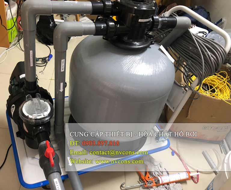 Máy hút đáy bể bơi lọc cát Emaux giá rẻ Máy hút đáy bể bơi lọc cát Emaux giá rẻ