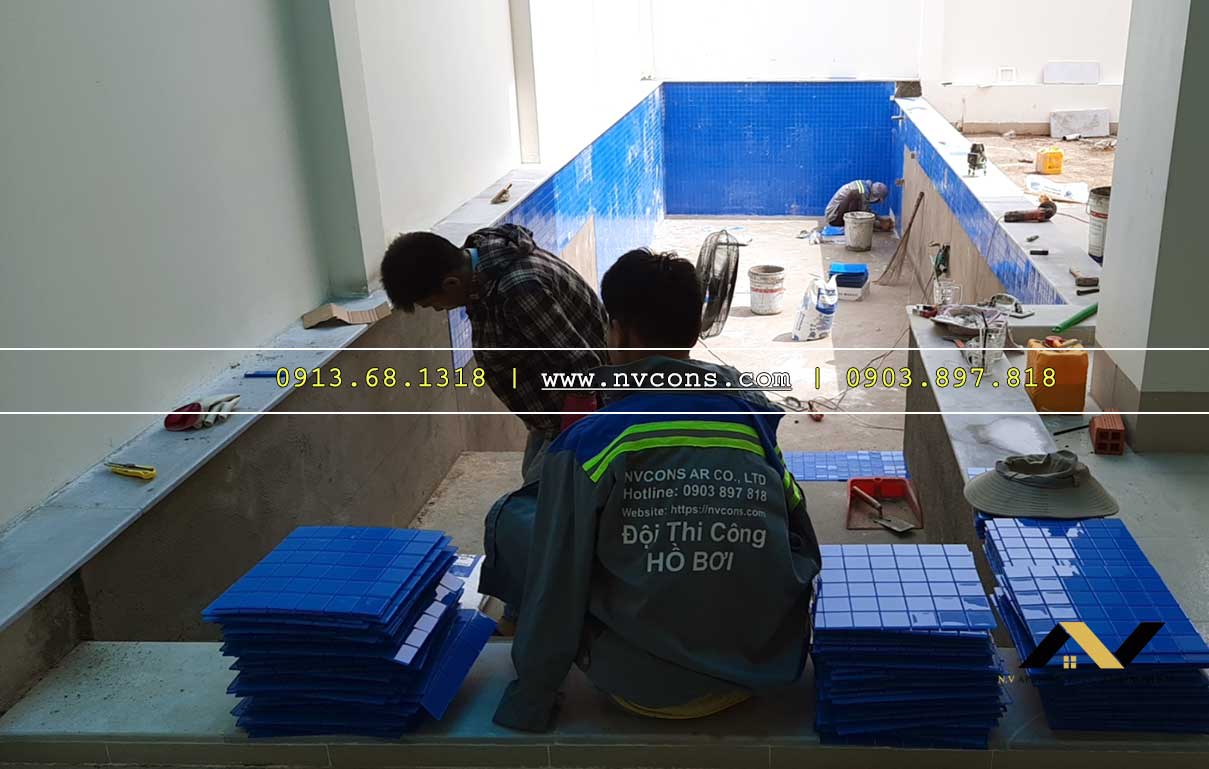 Xây dựng hồ bơi gia đình chị Hằng Tây Ninh Nha thau xay dung ho boi chị Hang Tay Ninh