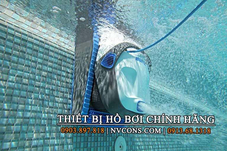 Robot bể bơi Dolphin S300i làm sạch hiệu quả Robot bể bơi Dolphin S300i làm sạch hiệu quả