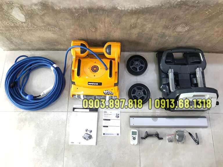 Robot vệ sinh hồ bơi Dolphin Wave 75 Robot vệ sinh hồ bơi Dolphin Wave 75