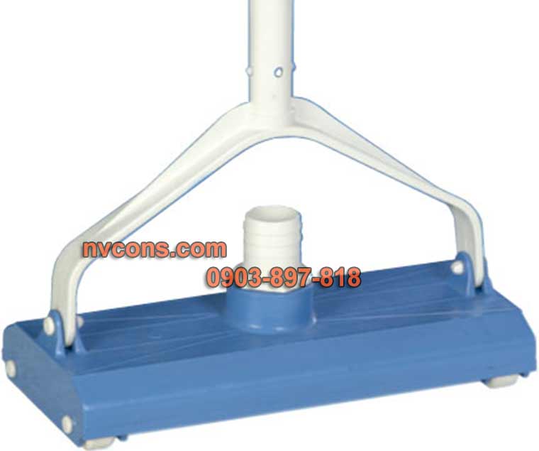 So sánh chi tiết các loại bàn hút đáy bể bơi hiện nay