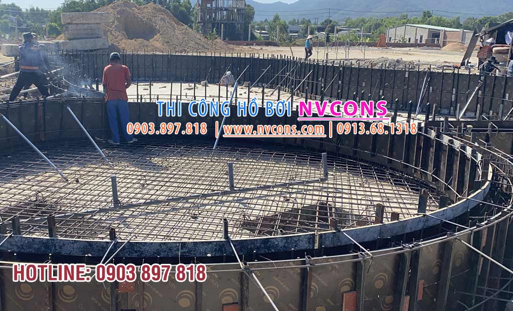 Thi công lắp đặt cốp pha hồ bơi bằng ván ép phủ phim tại Bà Rịa Vũng Tàu Thi công lắp đặt cốp pha hồ bơi bằng ván ép phủ phim tại Bà Rịa Vũng Tàu