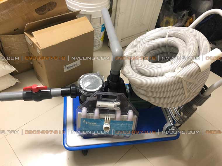 Thiết bị hút cặn bể bơi không cột lọc Thiết bị hút cặn bể bơi không cột lọc