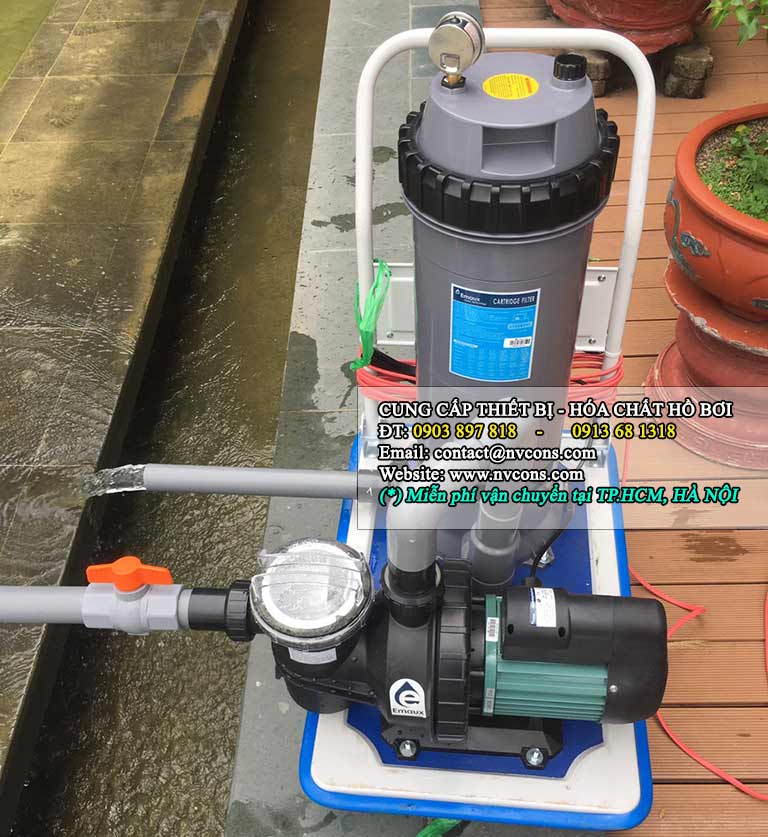 Thiết bị hút đáy bể bơi di động Emaux giá rẻ là lựa chọn tuyệt vời Thiết bị hút đáy bể bơi di động Emaux giá rẻ là lựa chọn tuyệt vời